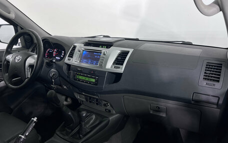 Toyota Hilux VII, 2012 год, 2 247 000 рублей, 15 фотография