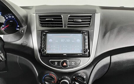 Hyundai Solaris II рестайлинг, 2014 год, 875 000 рублей, 18 фотография