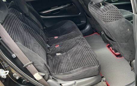 Honda Stream I рестайлинг, 2002 год, 570 000 рублей, 15 фотография