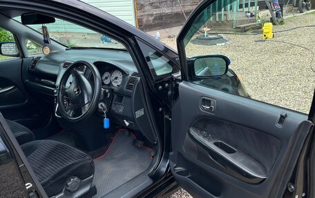 Honda Stream I рестайлинг, 2002 год, 570 000 рублей, 17 фотография