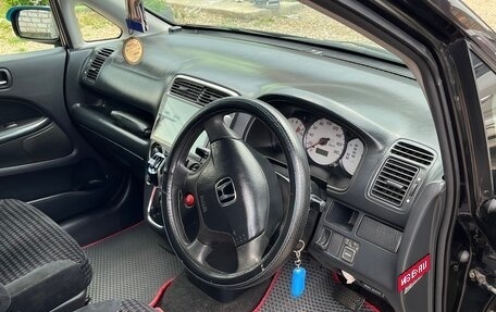 Honda Stream I рестайлинг, 2002 год, 570 000 рублей, 18 фотография