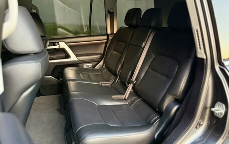 Toyota Land Cruiser 200, 2016 год, 6 140 000 рублей, 7 фотография