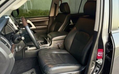 Toyota Land Cruiser 200, 2016 год, 6 140 000 рублей, 6 фотография