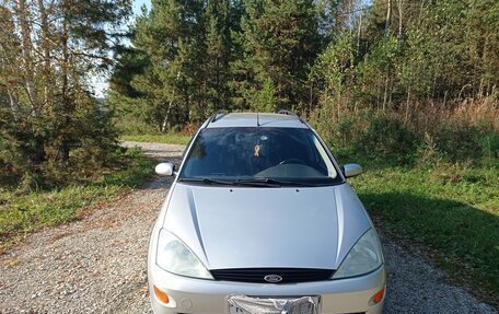 Ford Focus IV, 2001 год, 230 000 рублей, 8 фотография