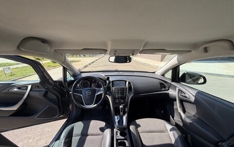 Opel Astra J, 2010 год, 550 000 рублей, 17 фотография