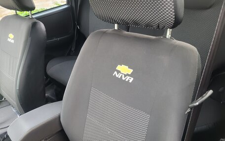 Chevrolet Niva I рестайлинг, 2017 год, 750 000 рублей, 5 фотография
