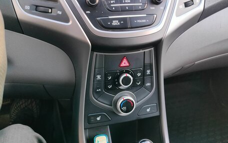 Hyundai Elantra V, 2015 год, 1 350 000 рублей, 5 фотография