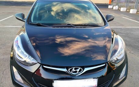 Hyundai Elantra V, 2015 год, 1 350 000 рублей, 2 фотография