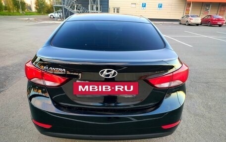 Hyundai Elantra V, 2015 год, 1 350 000 рублей, 3 фотография