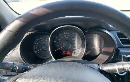 KIA Rio III рестайлинг, 2015 год, 800 000 рублей, 9 фотография