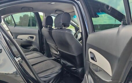 Chevrolet Cruze II, 2013 год, 970 000 рублей, 3 фотография