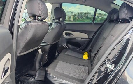 Chevrolet Cruze II, 2013 год, 970 000 рублей, 7 фотография