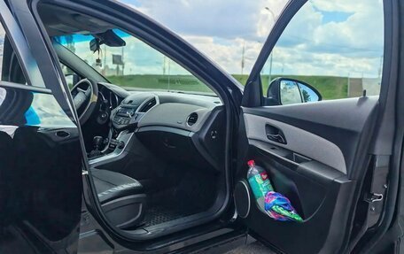 Chevrolet Cruze II, 2013 год, 970 000 рублей, 9 фотография
