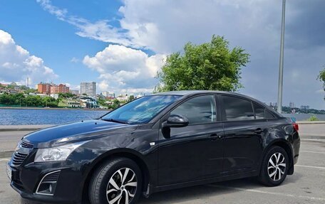 Chevrolet Cruze II, 2013 год, 970 000 рублей, 32 фотография