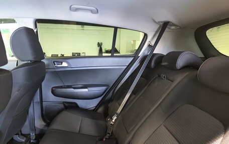 KIA Sportage IV рестайлинг, 2021 год, 2 287 000 рублей, 16 фотография