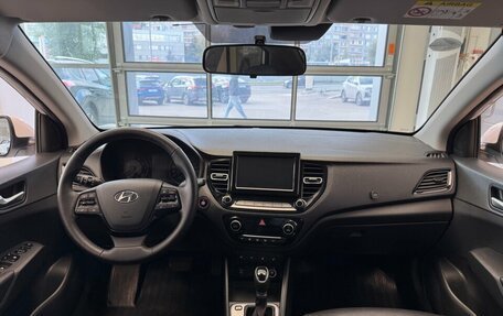 Hyundai Solaris II рестайлинг, 2021 год, 1 350 000 рублей, 9 фотография