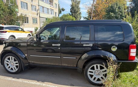 Dodge Nitro, 2008 год, 1 350 000 рублей, 2 фотография
