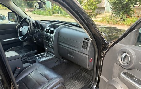 Dodge Nitro, 2008 год, 1 350 000 рублей, 6 фотография