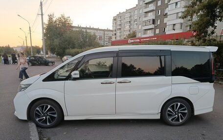 Honda Stepwgn IV, 2016 год, 1 750 000 рублей, 13 фотография