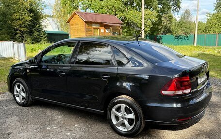 Volkswagen Polo VI (EU Market), 2015 год, 985 000 рублей, 3 фотография