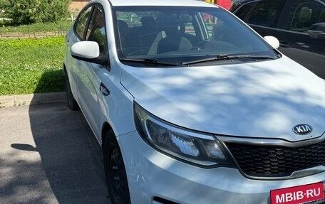 KIA Rio III рестайлинг, 2016 год, 650 000 рублей, 1 фотография