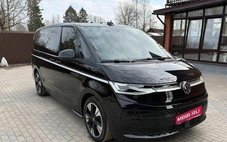 Volkswagen Multivan, 2024 год, 8 000 000 рублей, 1 фотография