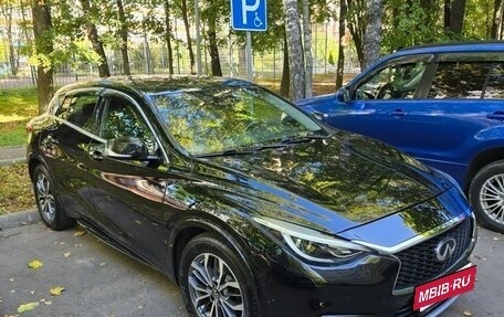 Infiniti Q30, 2017 год, 1 549 999 рублей, 6 фотография