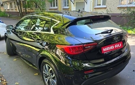 Infiniti Q30, 2017 год, 1 549 999 рублей, 8 фотография