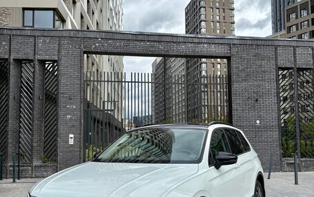 Volkswagen Tiguan II, 2019 год, 3 190 000 рублей, 4 фотография
