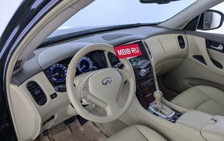 Infiniti QX50 I рестайлинг, 2014 год, 1 850 000 рублей, 16 фотография