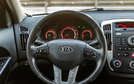 KIA cee'd I рестайлинг, 2010 год, 618 000 рублей, 16 фотография