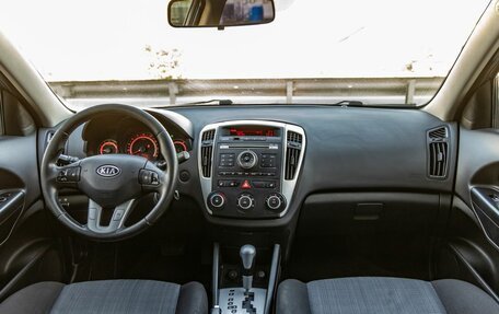 KIA cee'd I рестайлинг, 2010 год, 618 000 рублей, 13 фотография