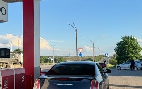 Chrysler 300C II, 2012 год, 1 400 000 рублей, 3 фотография