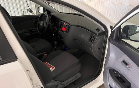 KIA Rio II, 2011 год, 650 000 рублей, 8 фотография