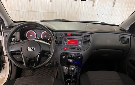 KIA Rio II, 2011 год, 650 000 рублей, 14 фотография