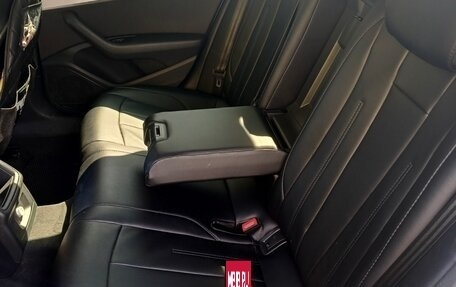 Audi A4, 2016 год, 2 400 000 рублей, 6 фотография