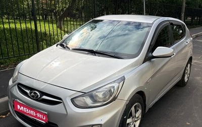 Hyundai Solaris II рестайлинг, 2012 год, 670 000 рублей, 1 фотография
