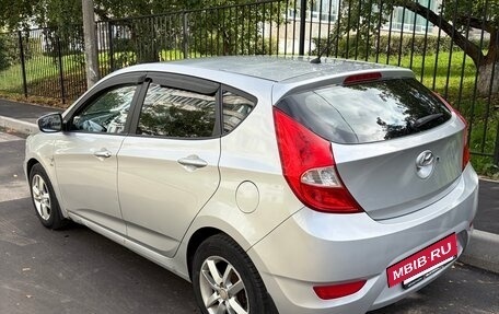 Hyundai Solaris II рестайлинг, 2012 год, 670 000 рублей, 4 фотография