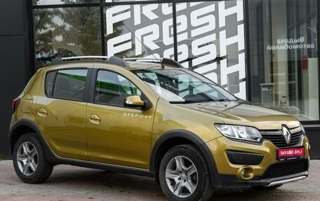 Renault Sandero II рестайлинг, 2016 год, 989 000 рублей, 1 фотография