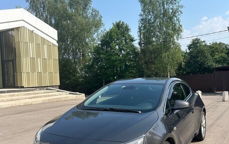 Opel Astra J, 2013 год, 650 000 рублей, 23 фотография