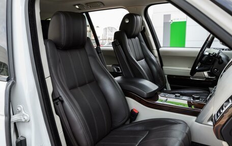 Land Rover Range Rover IV рестайлинг, 2016 год, 3 029 000 рублей, 9 фотография