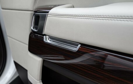 Land Rover Range Rover IV рестайлинг, 2016 год, 3 029 000 рублей, 21 фотография