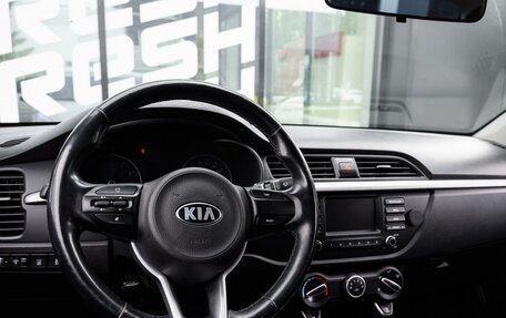 KIA Rio IV, 2018 год, 1 330 000 рублей, 6 фотография