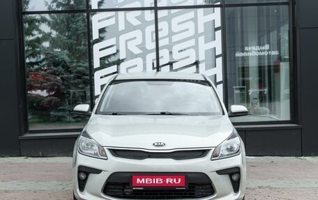 KIA Rio IV, 2018 год, 1 330 000 рублей, 3 фотография