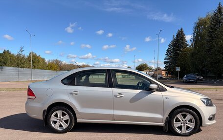 Volkswagen Polo VI (EU Market), 2013 год, 1 050 000 рублей, 3 фотография