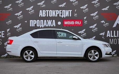 Skoda Octavia, 2018 год, 1 095 000 рублей, 9 фотография