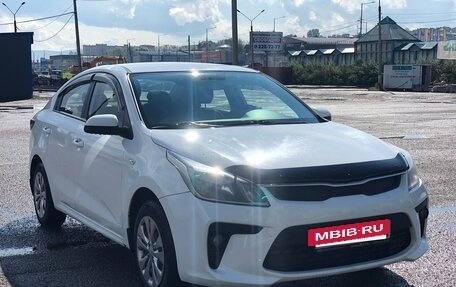 KIA Rio IV, 2017 год, 850 000 рублей, 2 фотография