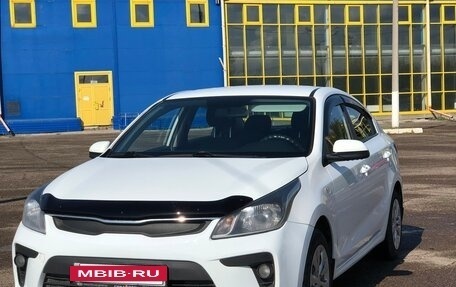 KIA Rio IV, 2017 год, 850 000 рублей, 3 фотография