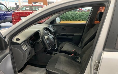 KIA Rio II, 2011 год, 299 000 рублей, 11 фотография
