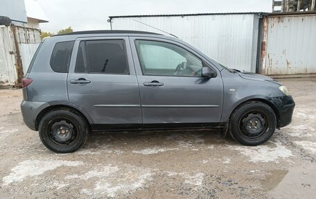 Mazda 2 III, 2003 год, 330 000 рублей, 2 фотография